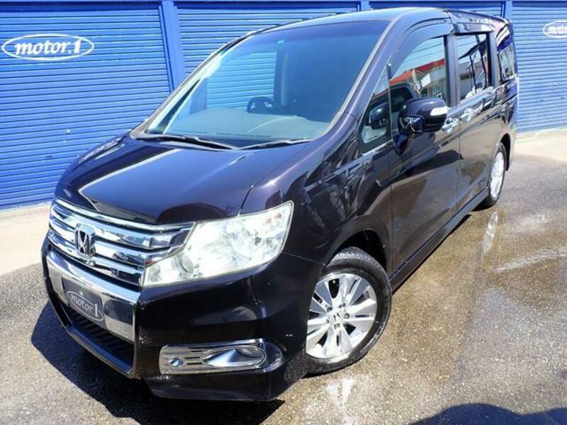 HONDA STEPWAGON SPADA
