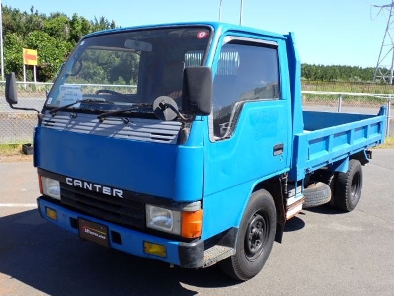 MITSUBISHI CANTER