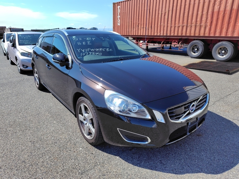 V60