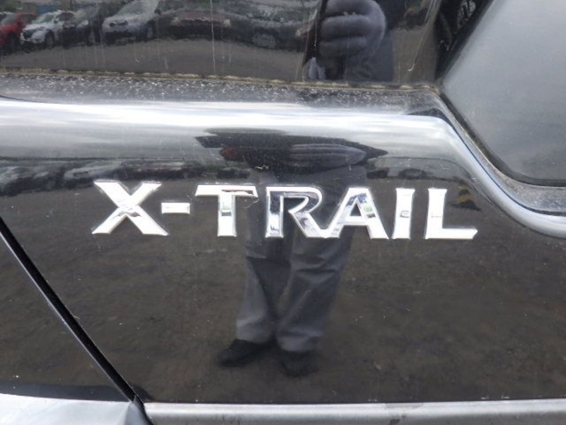 X-TRAIL