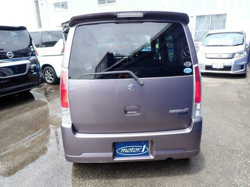 WAGON R