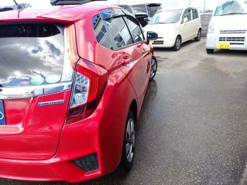 FIT HYBRID