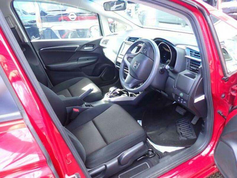 FIT HYBRID