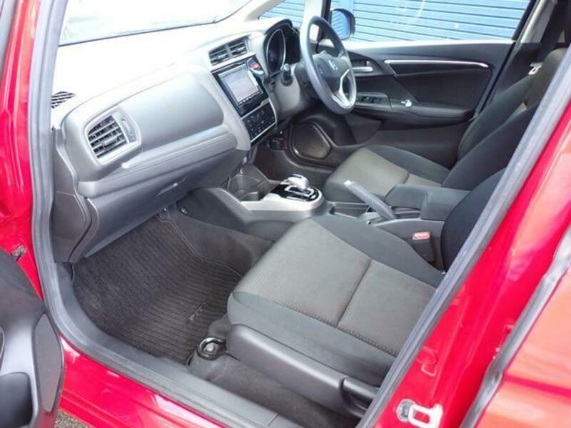 FIT HYBRID