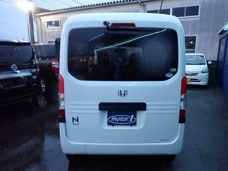 N-VAN