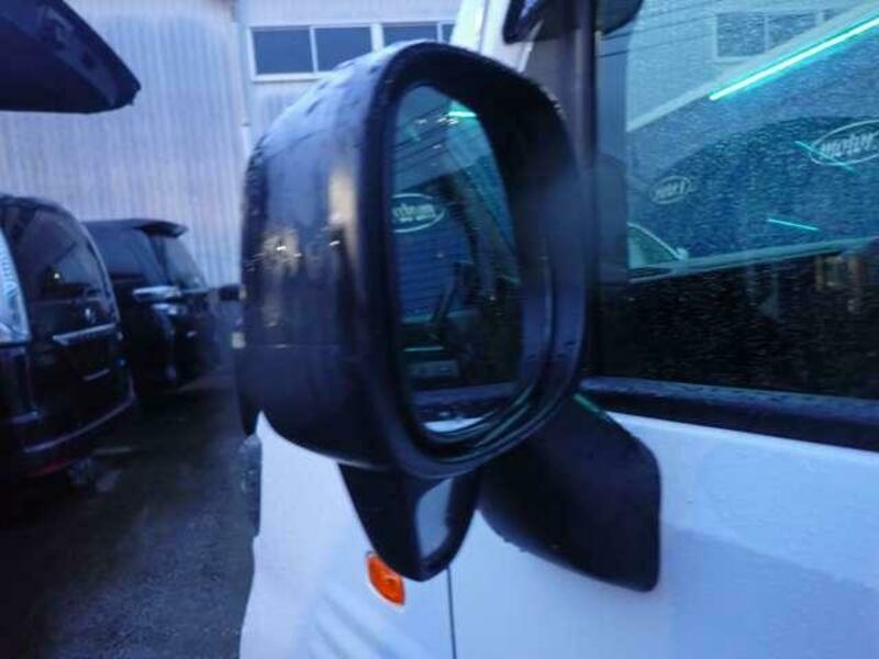 N-VAN