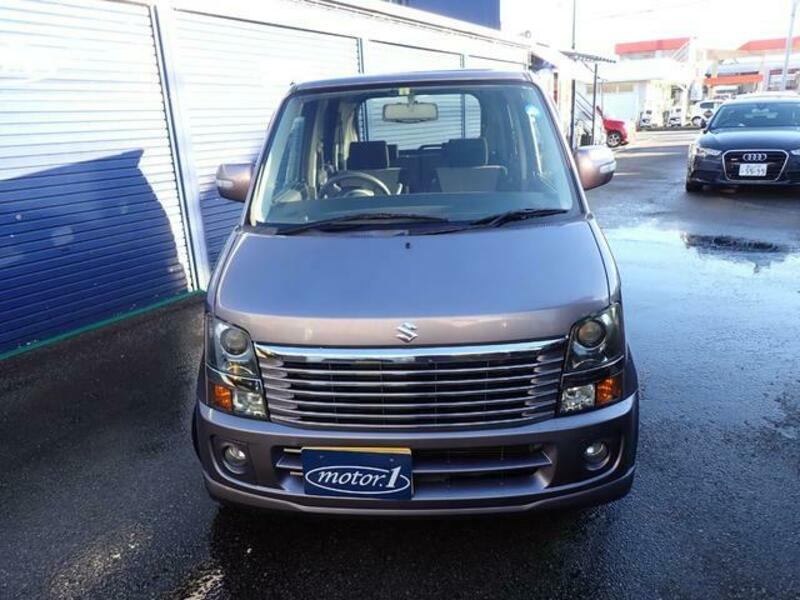 WAGON R
