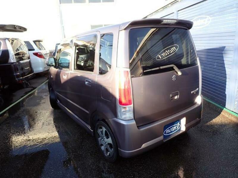 WAGON R