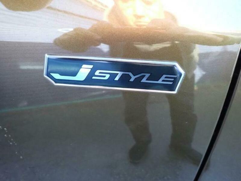 HUSTLER