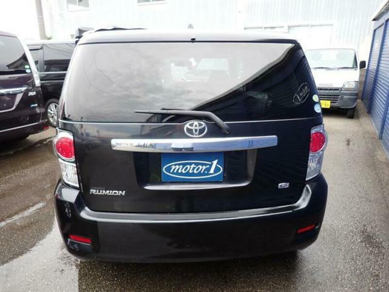 COROLLA RUMION