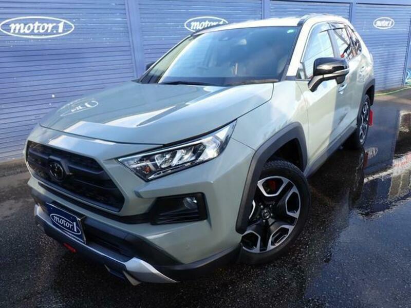 TOYOTA RAV4