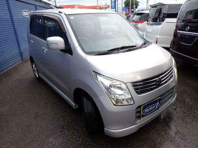 WAGON R