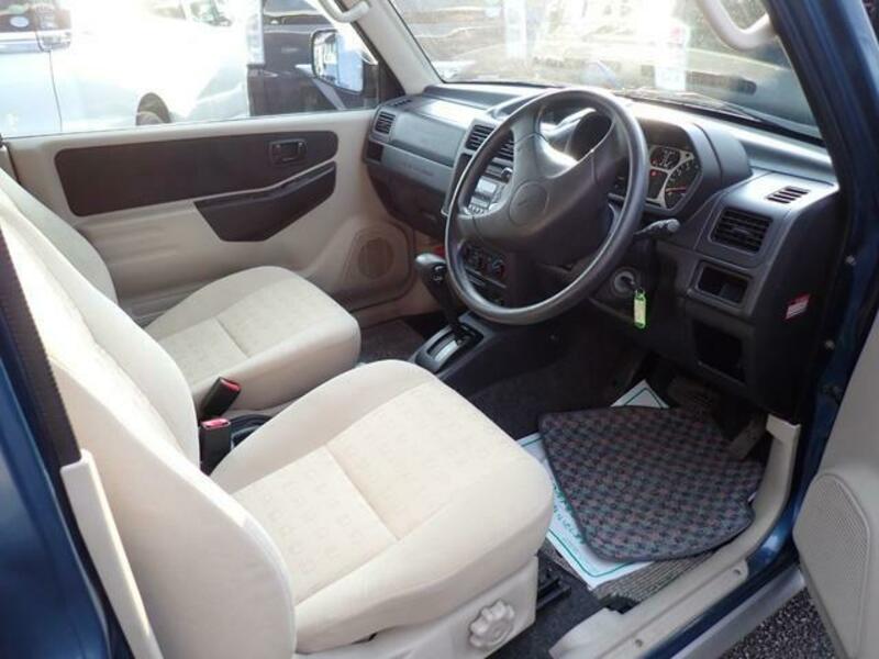 PAJERO MINI