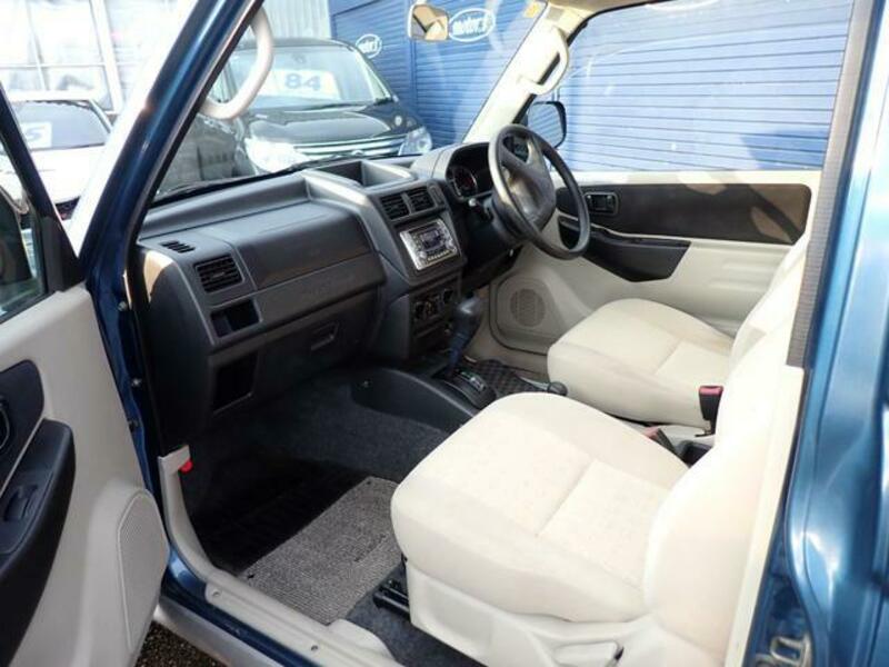 PAJERO MINI