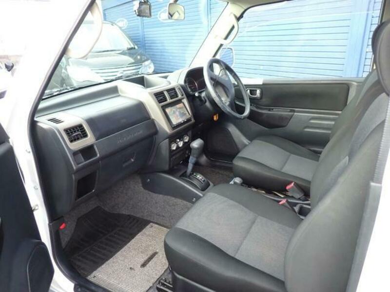 PAJERO MINI