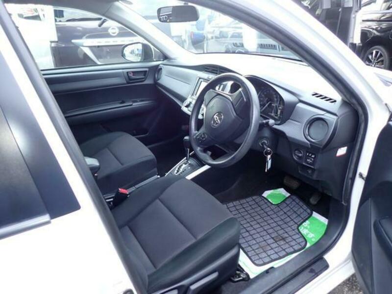COROLLA FIELDER