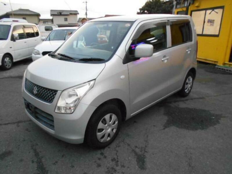WAGON R