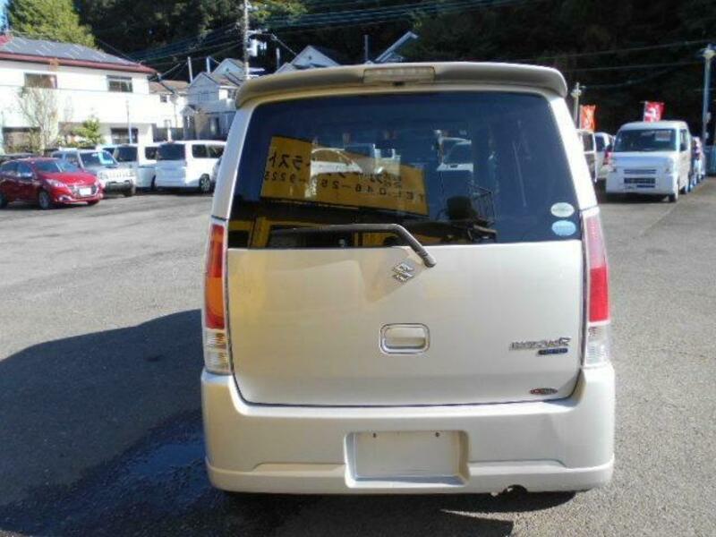 WAGON R