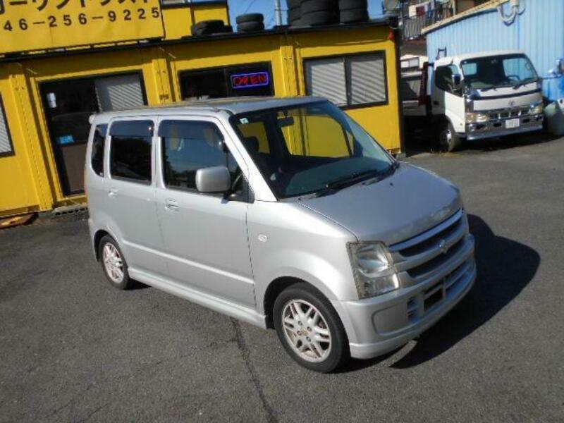WAGON R