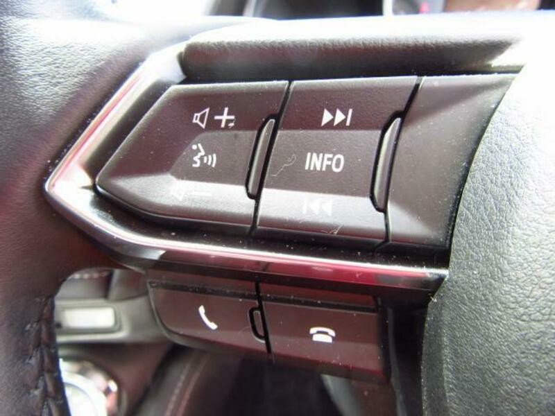 MAZDA2
