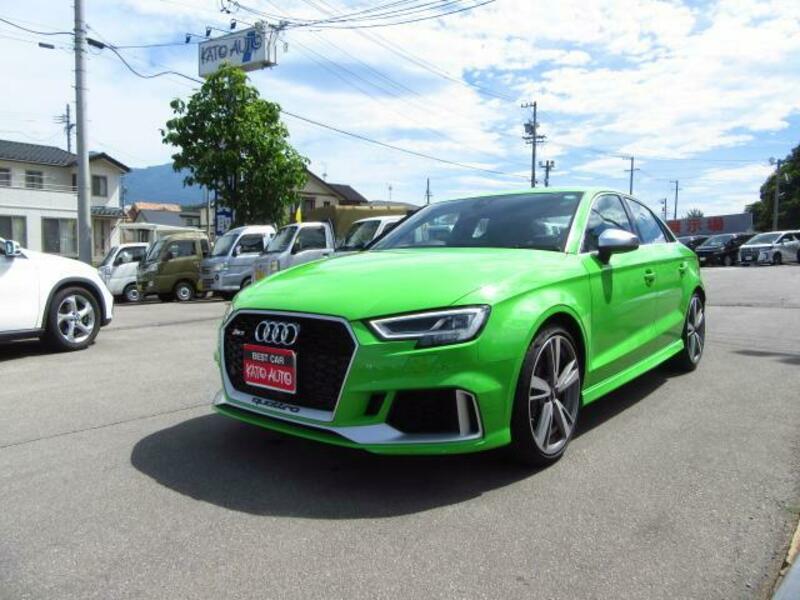 AUDI RS3