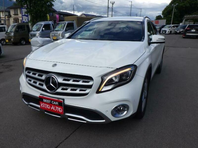 MERCEDES-BENZ GLA CLASS