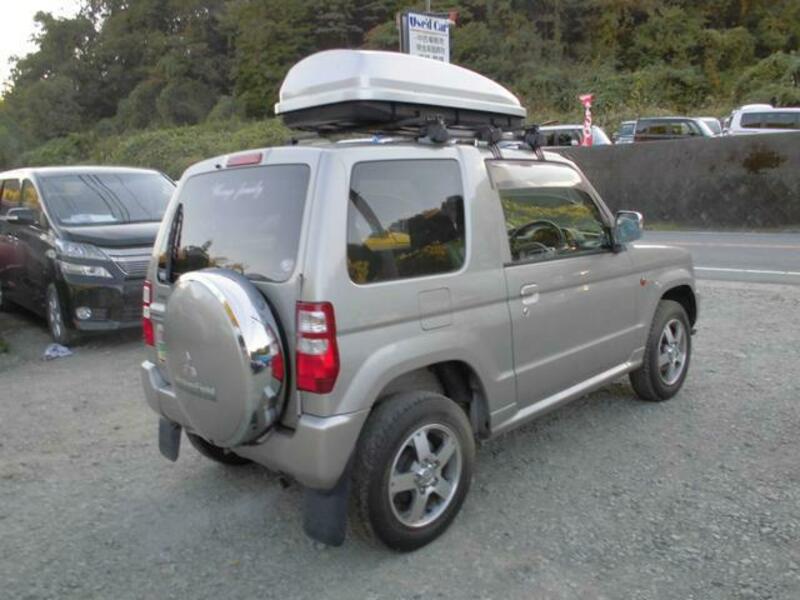 PAJERO MINI