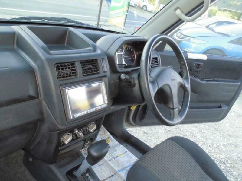 PAJERO MINI