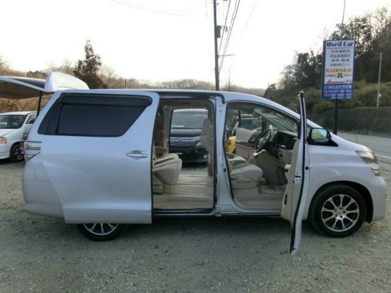 VELLFIRE