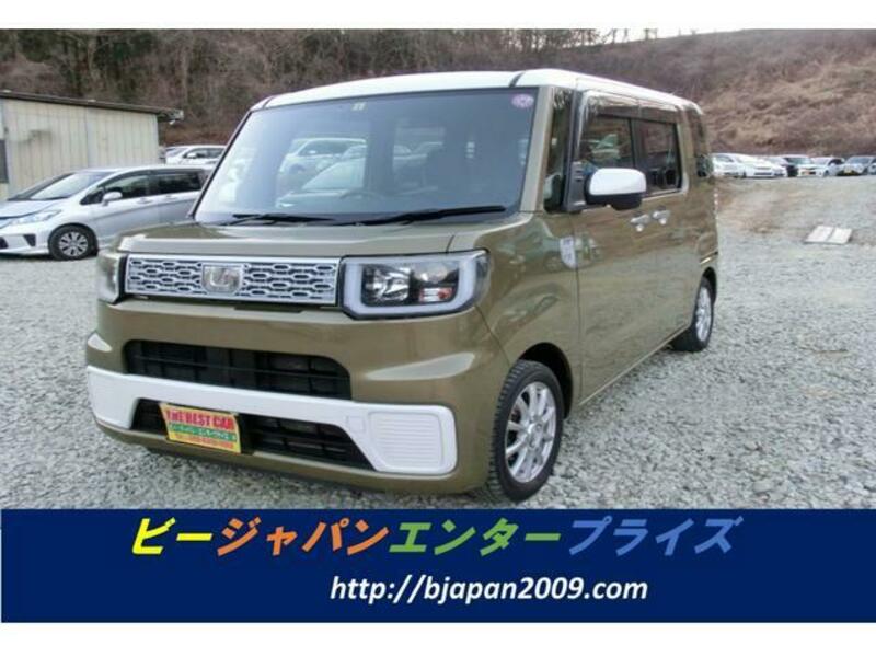 DAIHATSU WAKE