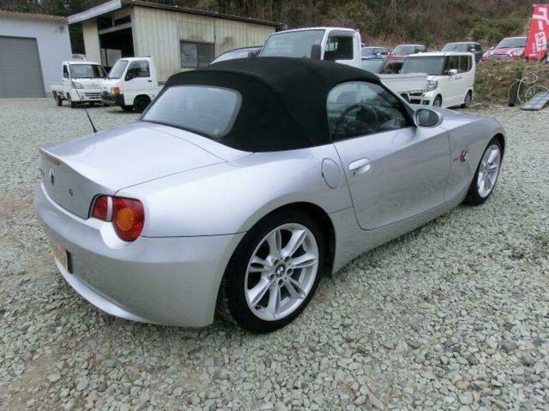Z4
