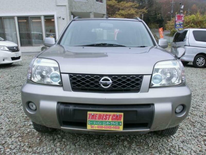 X-TRAIL