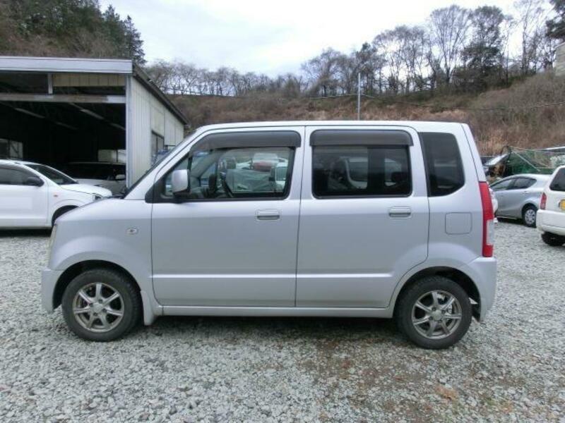 WAGON R