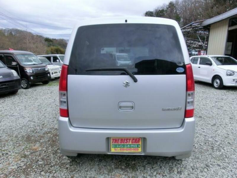 WAGON R