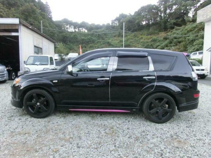 OUTLANDER