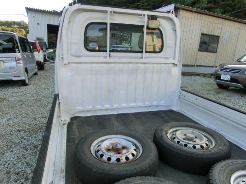 MINICAB TRUCK