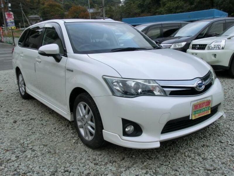 COROLLA FIELDER