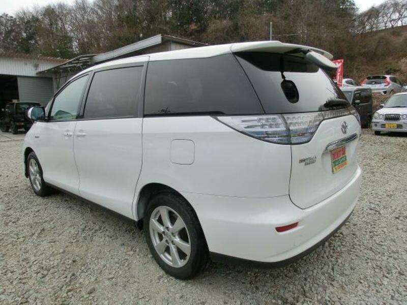 ESTIMA HYBRID