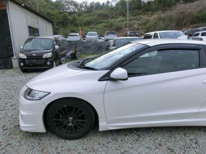 CR-Z