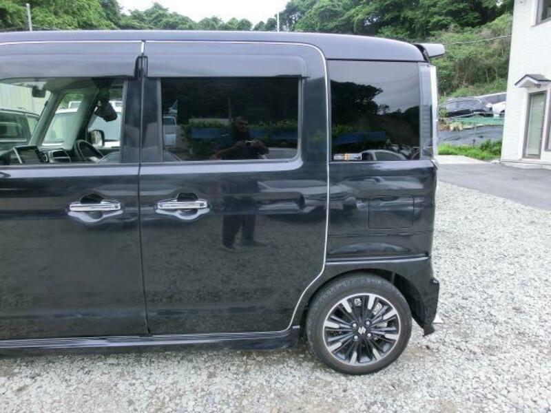 SPACIA CUSTOM