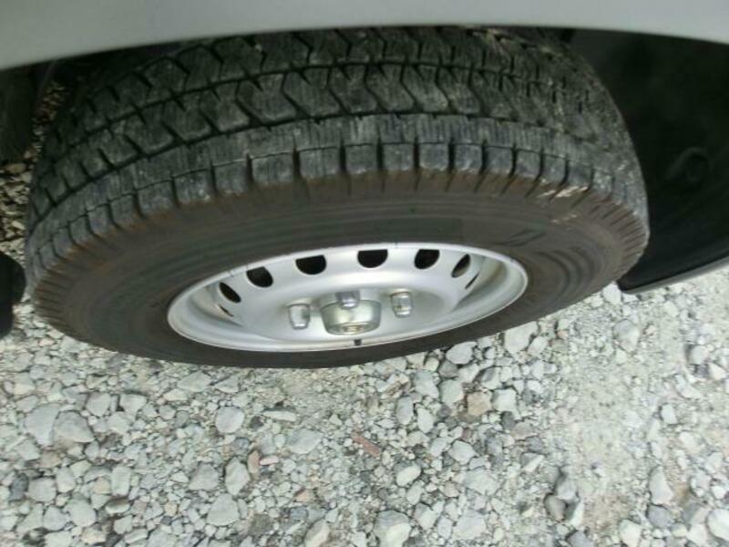 N-VAN