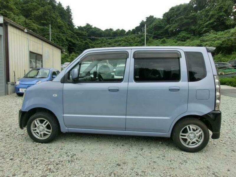 WAGON R