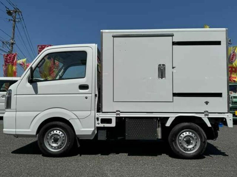 CARRY TRUCK