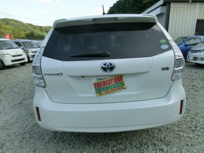 PRIUS ALPHA