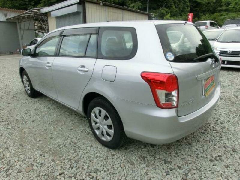 COROLLA FIELDER