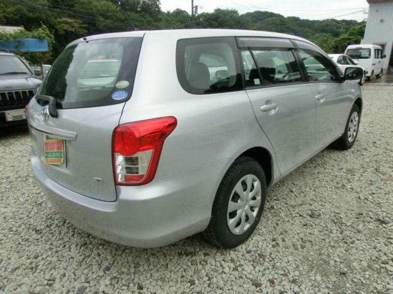 COROLLA FIELDER