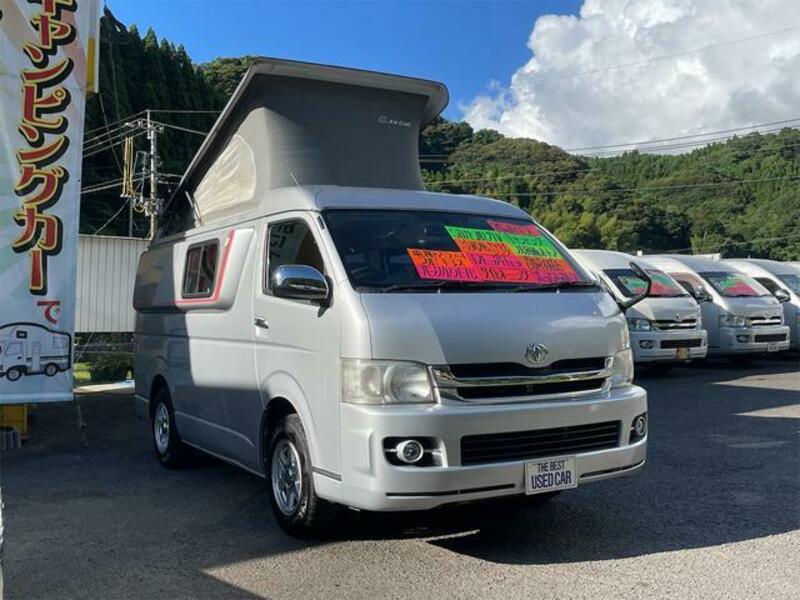TOYOTA HIACE WAGON