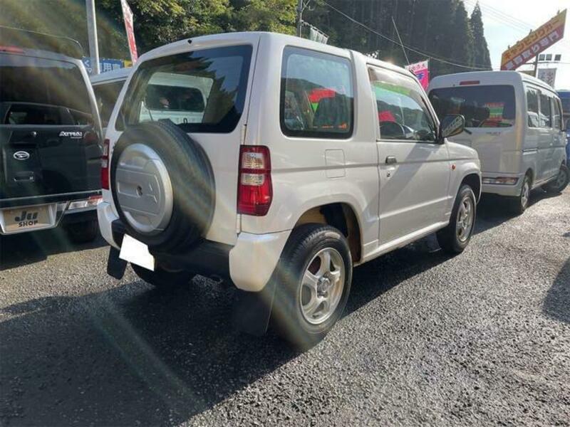 PAJERO MINI