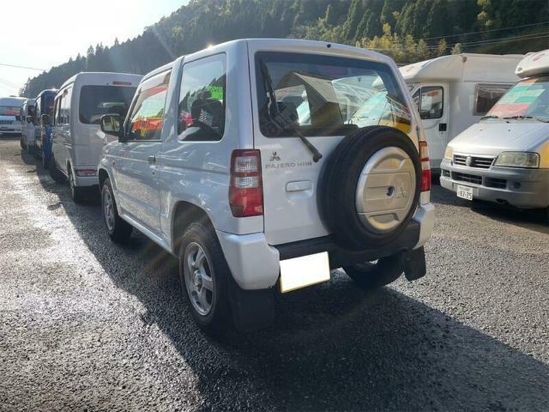 PAJERO MINI