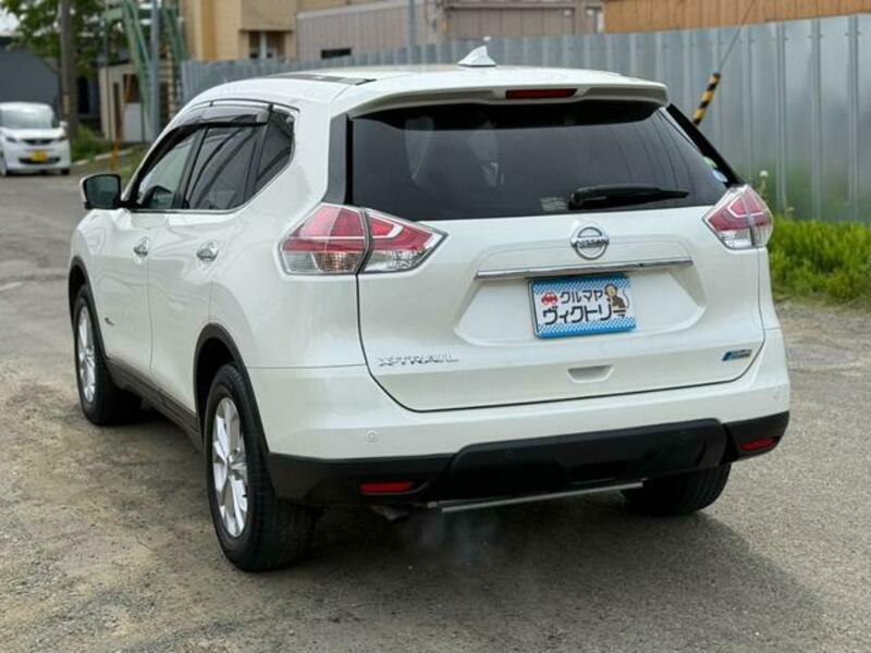 X-TRAIL